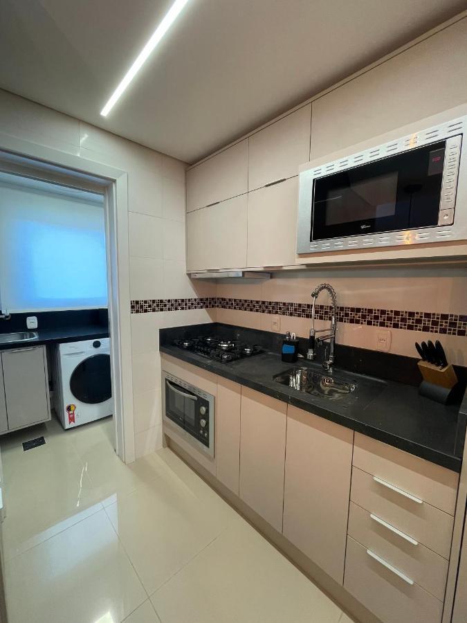 Apartamento Espetacular, 2 Suites, A 30M Da Rua Coberta กรามาโด ภายนอก รูปภาพ