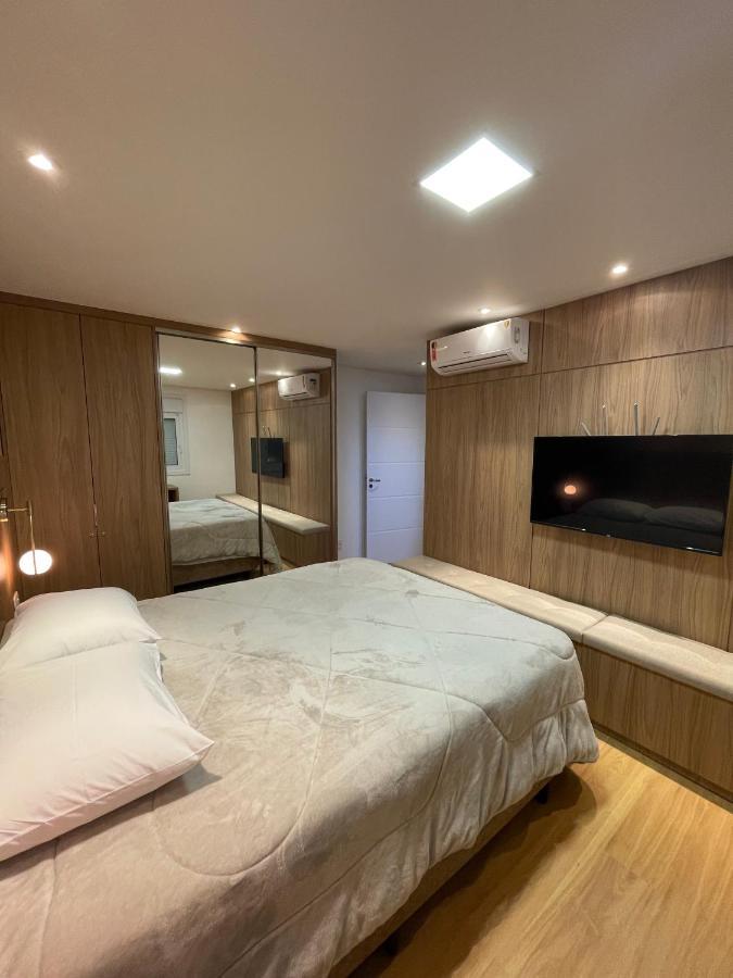 Apartamento Espetacular, 2 Suites, A 30M Da Rua Coberta กรามาโด ภายนอก รูปภาพ