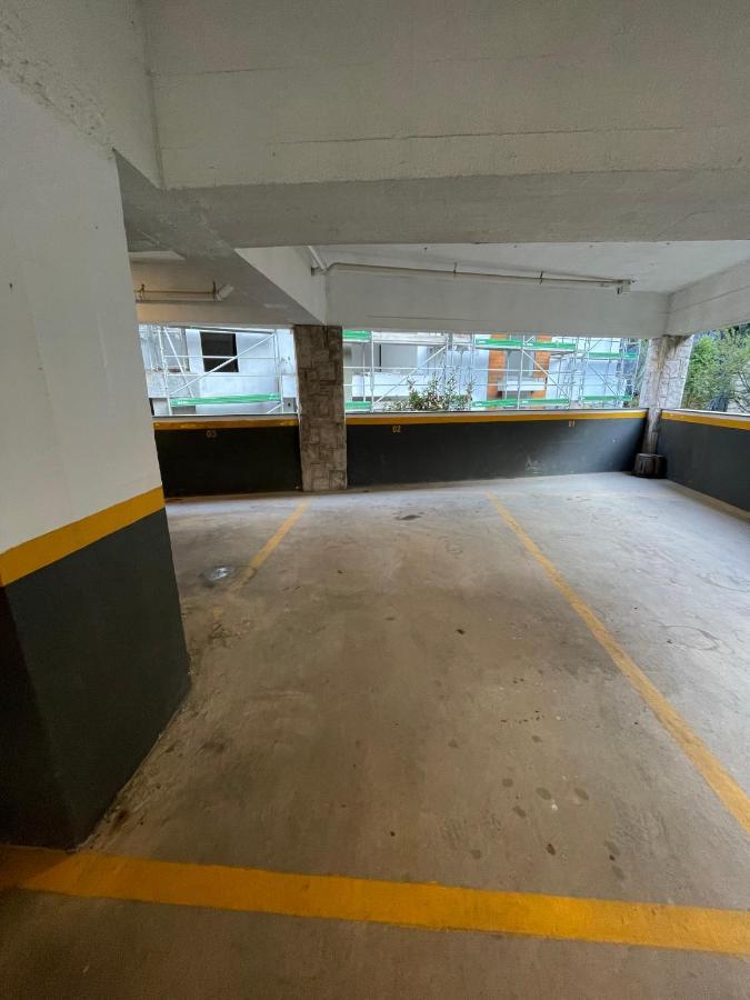 Apartamento Espetacular, 2 Suites, A 30M Da Rua Coberta กรามาโด ภายนอก รูปภาพ