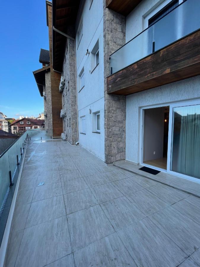 Apartamento Espetacular, 2 Suites, A 30M Da Rua Coberta กรามาโด ภายนอก รูปภาพ