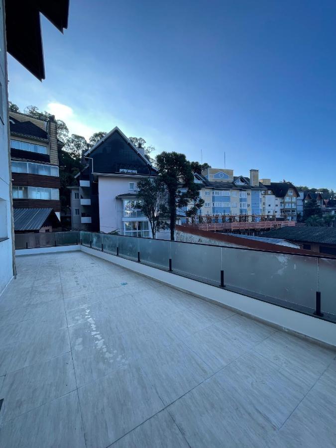 Apartamento Espetacular, 2 Suites, A 30M Da Rua Coberta กรามาโด ภายนอก รูปภาพ